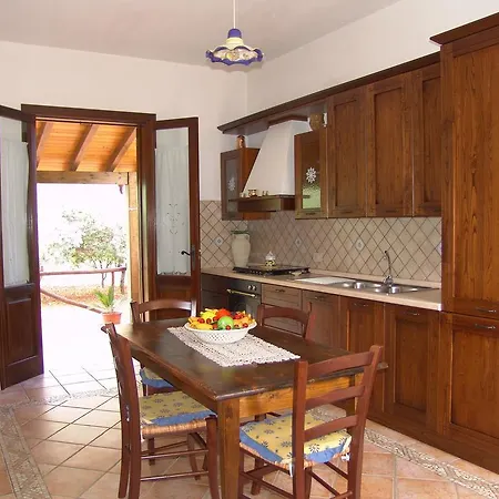 Holiday home Baglio Montoleone *